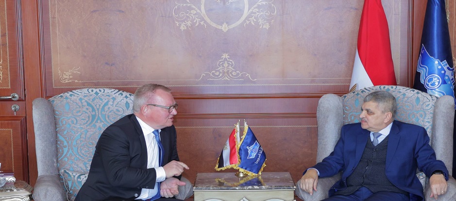 East Port Said port expansion work set for trial operation in April

